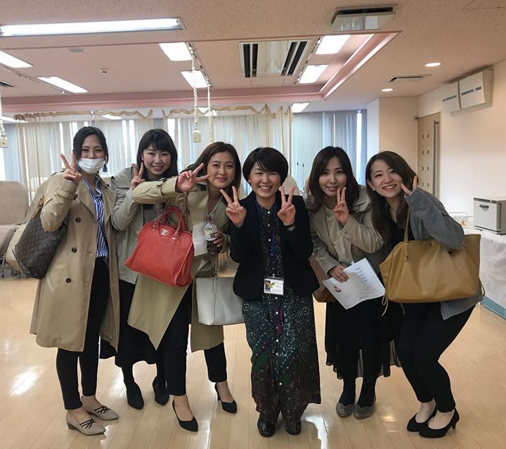 Read more about the article アンシャンテエステスクール卒業生の皆さんと再会