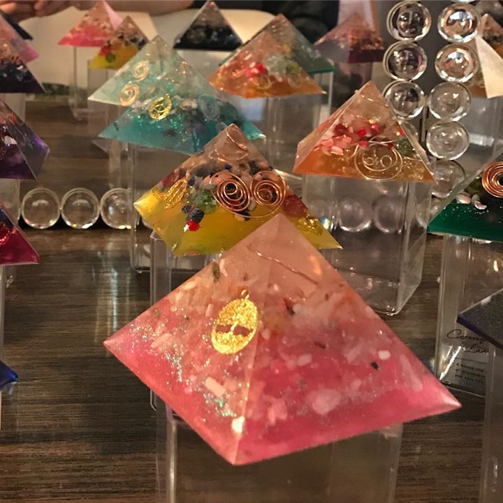 Read more about the article 大好評だったオルゴナイト作り